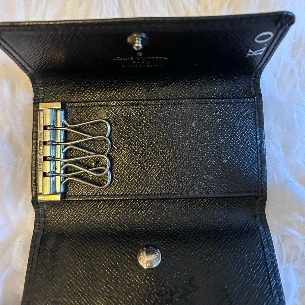 Louis Vuitton leather key pouch